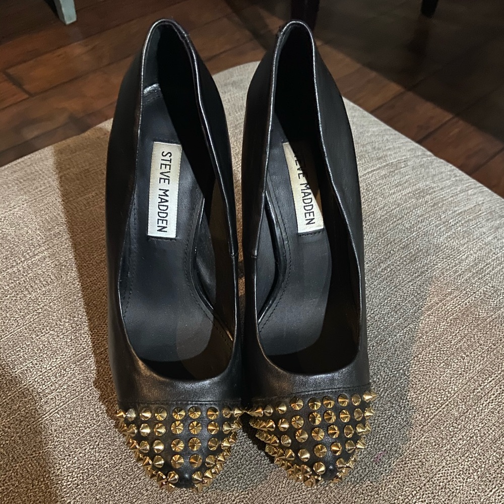 Steve Madden "Bolddd"  Women's Platform